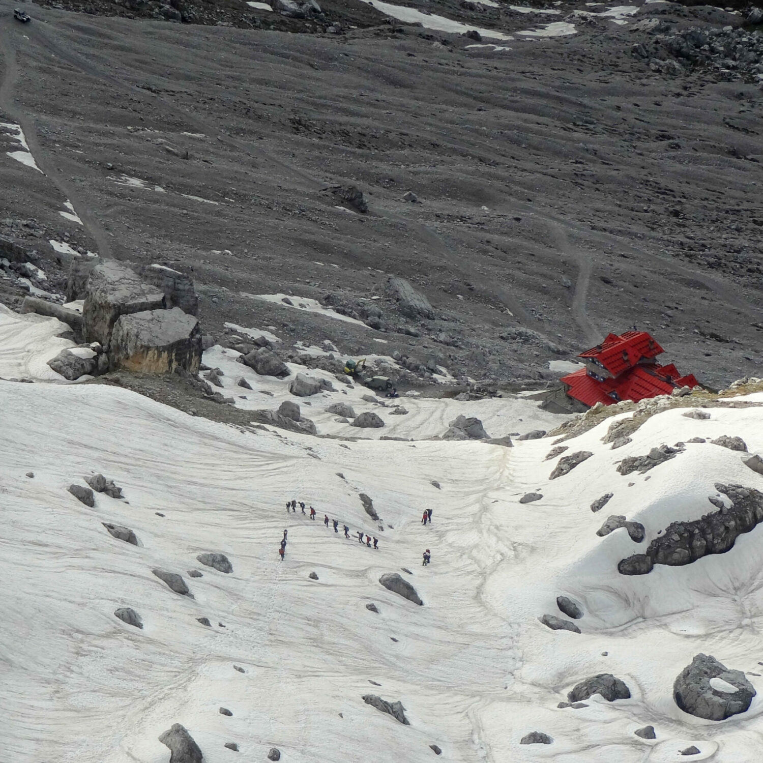 Ambiez peak – Tosa peak crossing