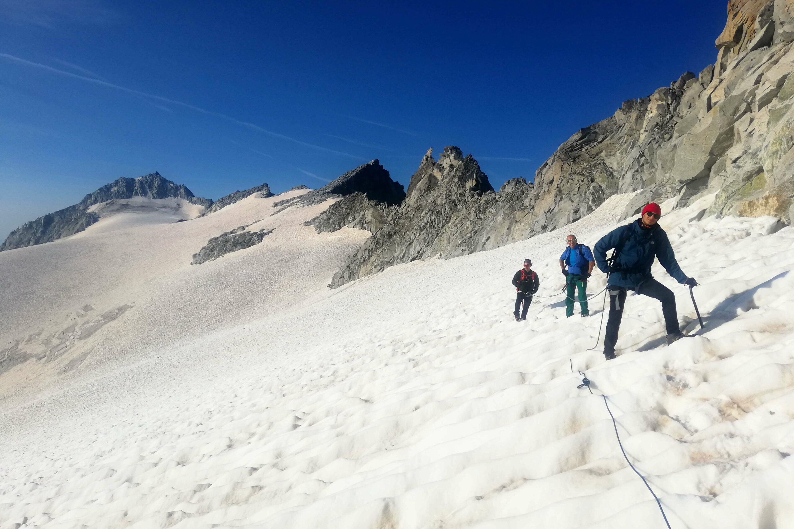 Traversata in quota al Corno di Cavento (3407 m)