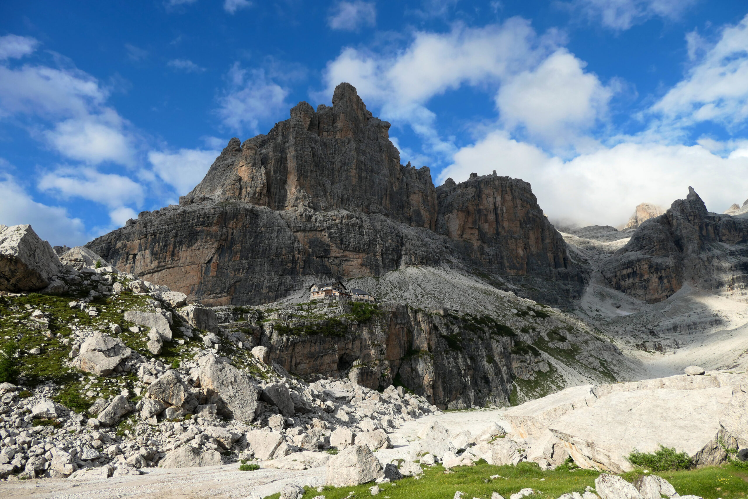 Brenta refuges trekking